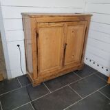 Old 2-door fir sideboard, 104×31cms
