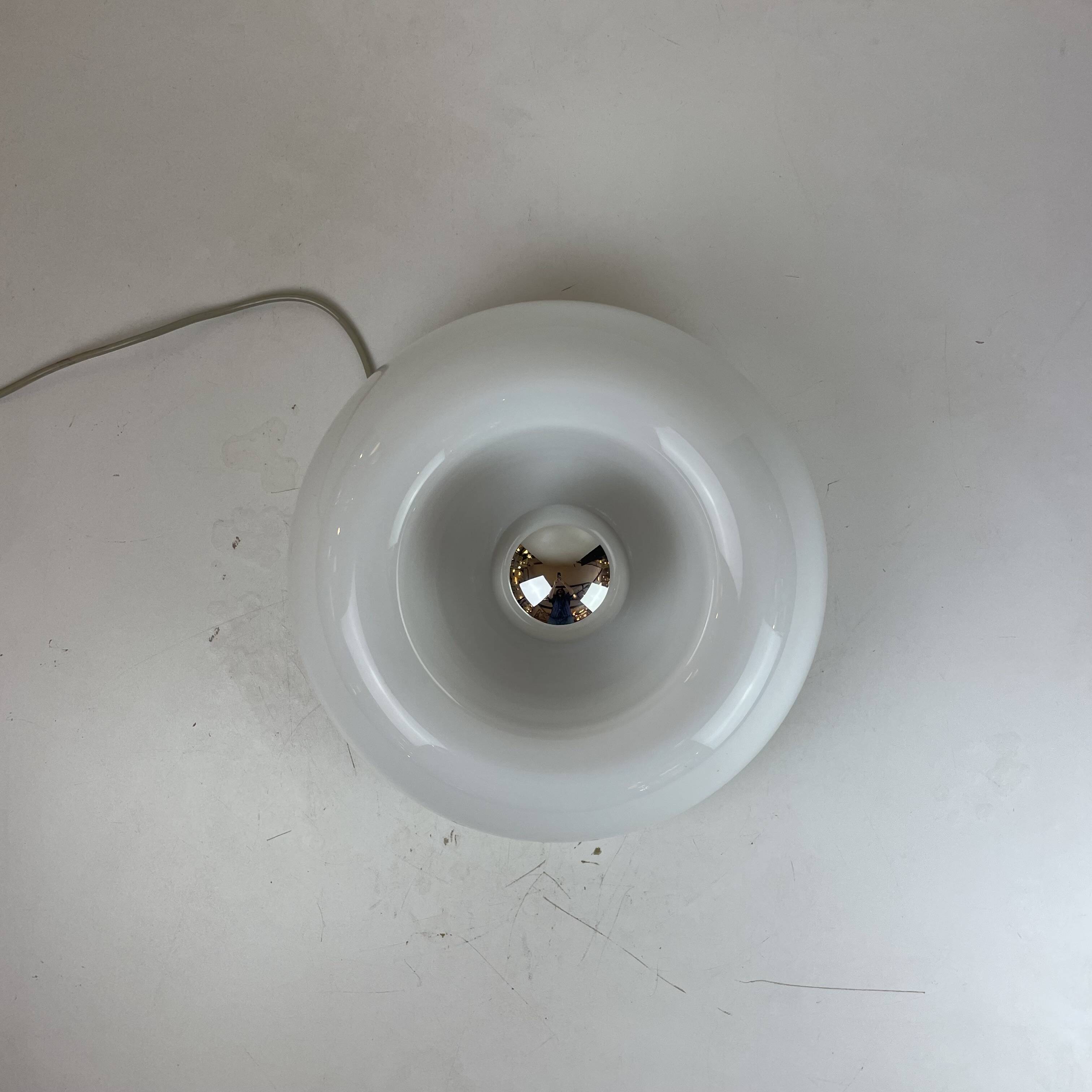 Velella, lampe de plafond ou murale par I Castiglioni pour Flos, Italie, années 1960.