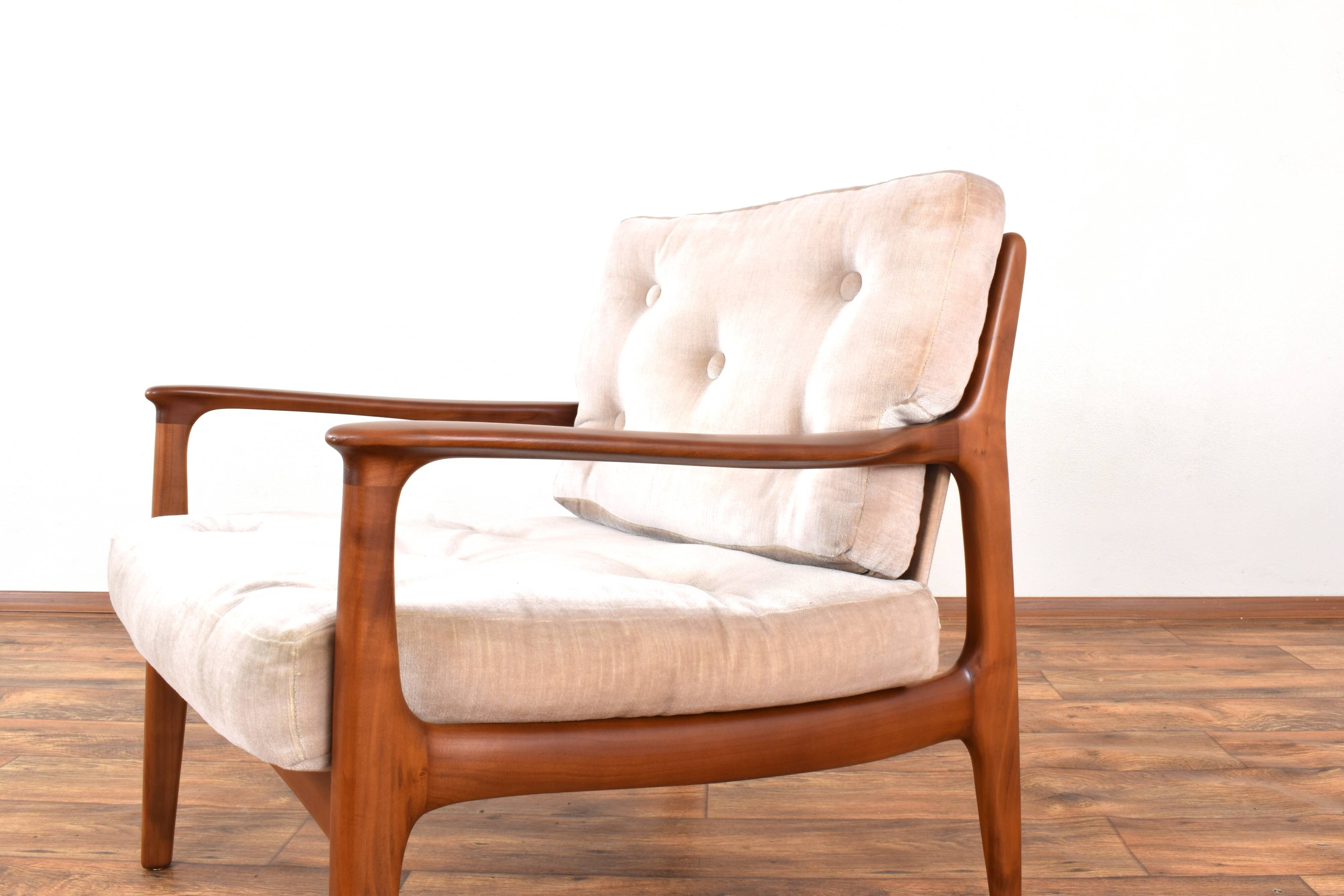 Mid-Century Living Room Set by Eugen Schmidt for Soloform, 1960s, Set of 3