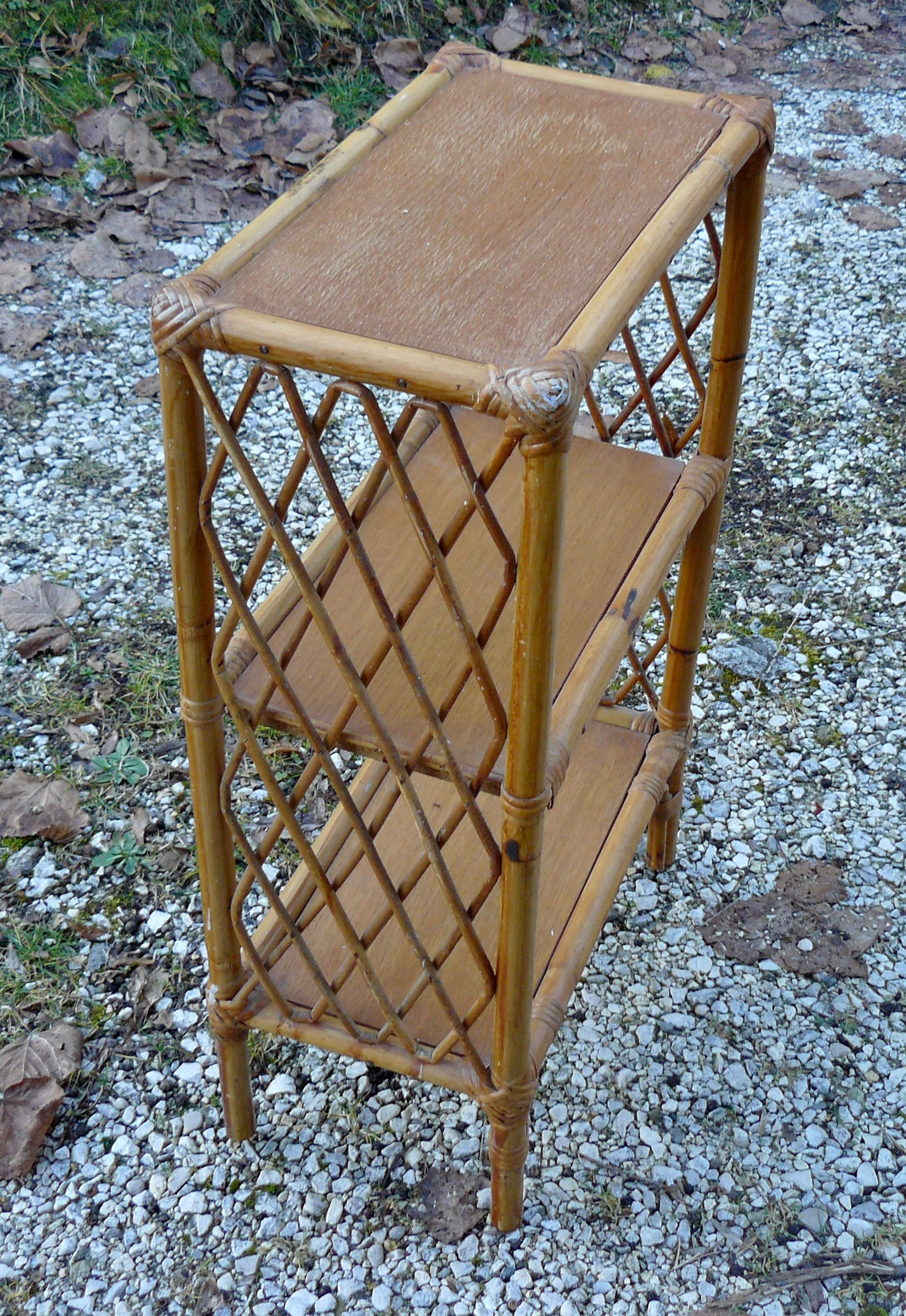 Vintage bamboo and rattan shelf 1960/70