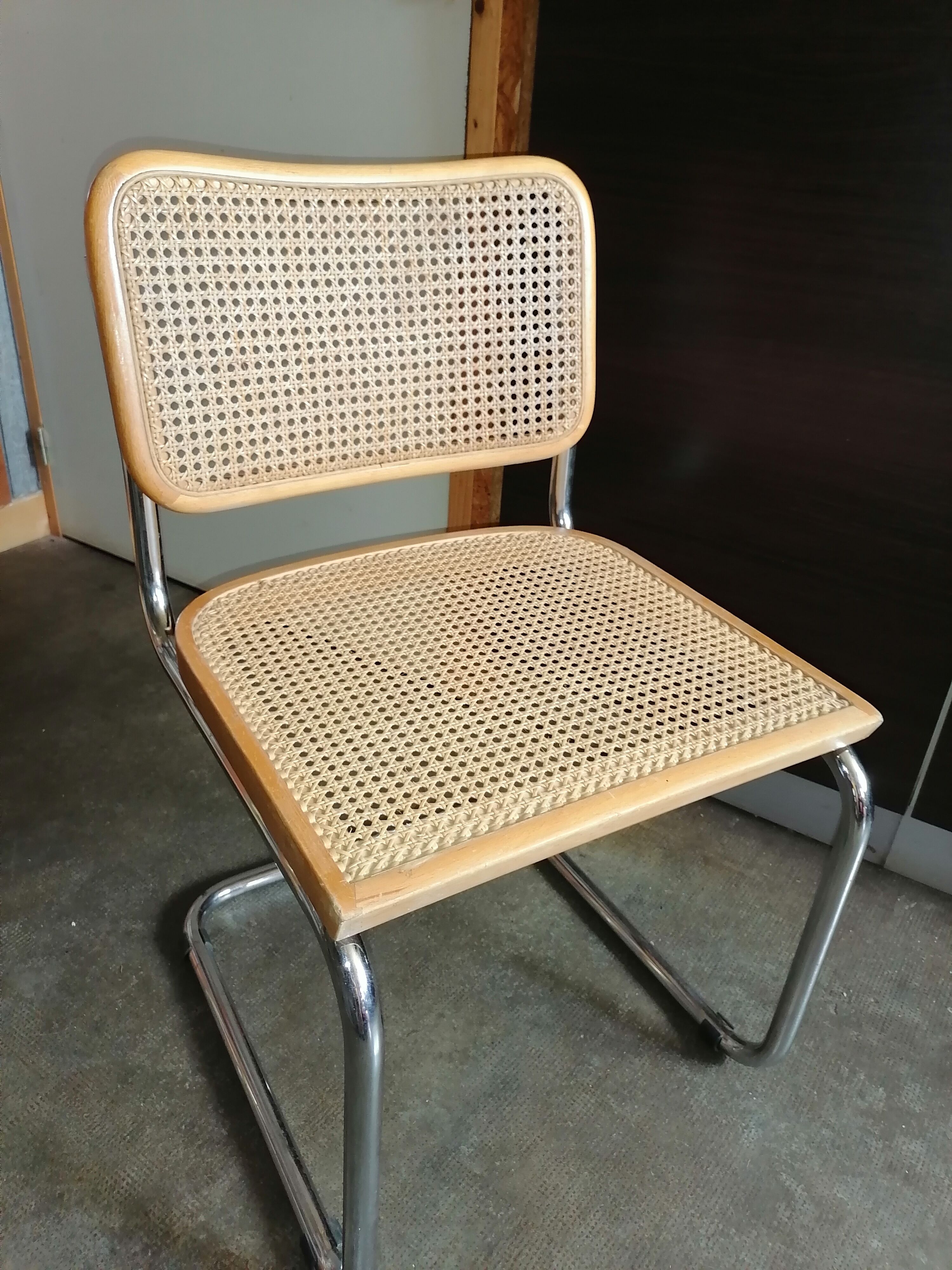 Chaise cannée