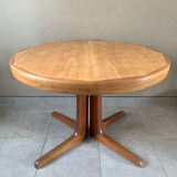 Table scandinave ronde vintage à pied central étoile extensible, éditée par baumann