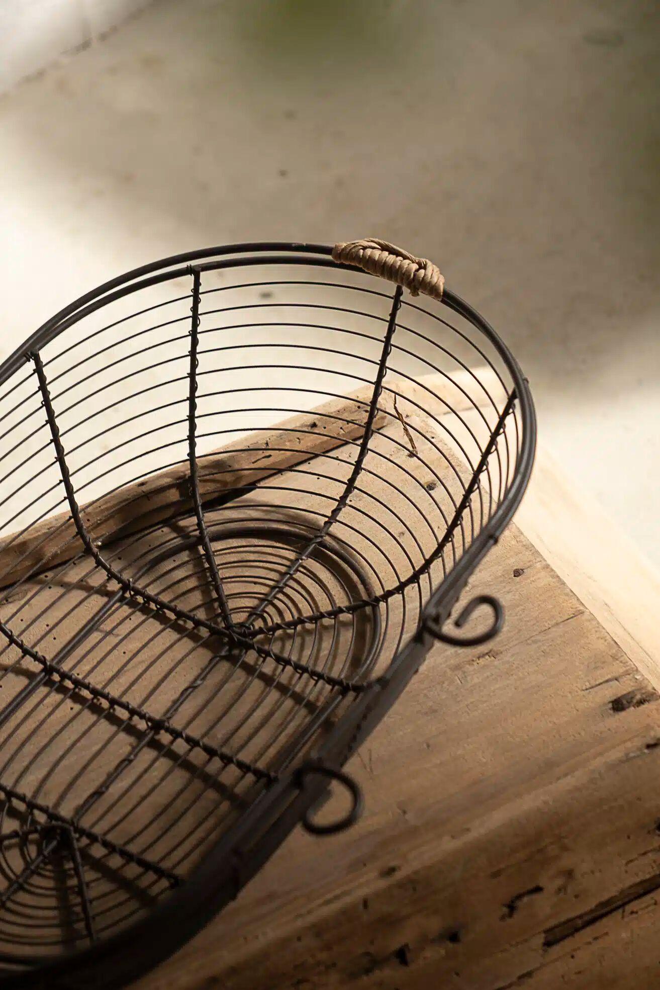 Metal basket "Celestial"