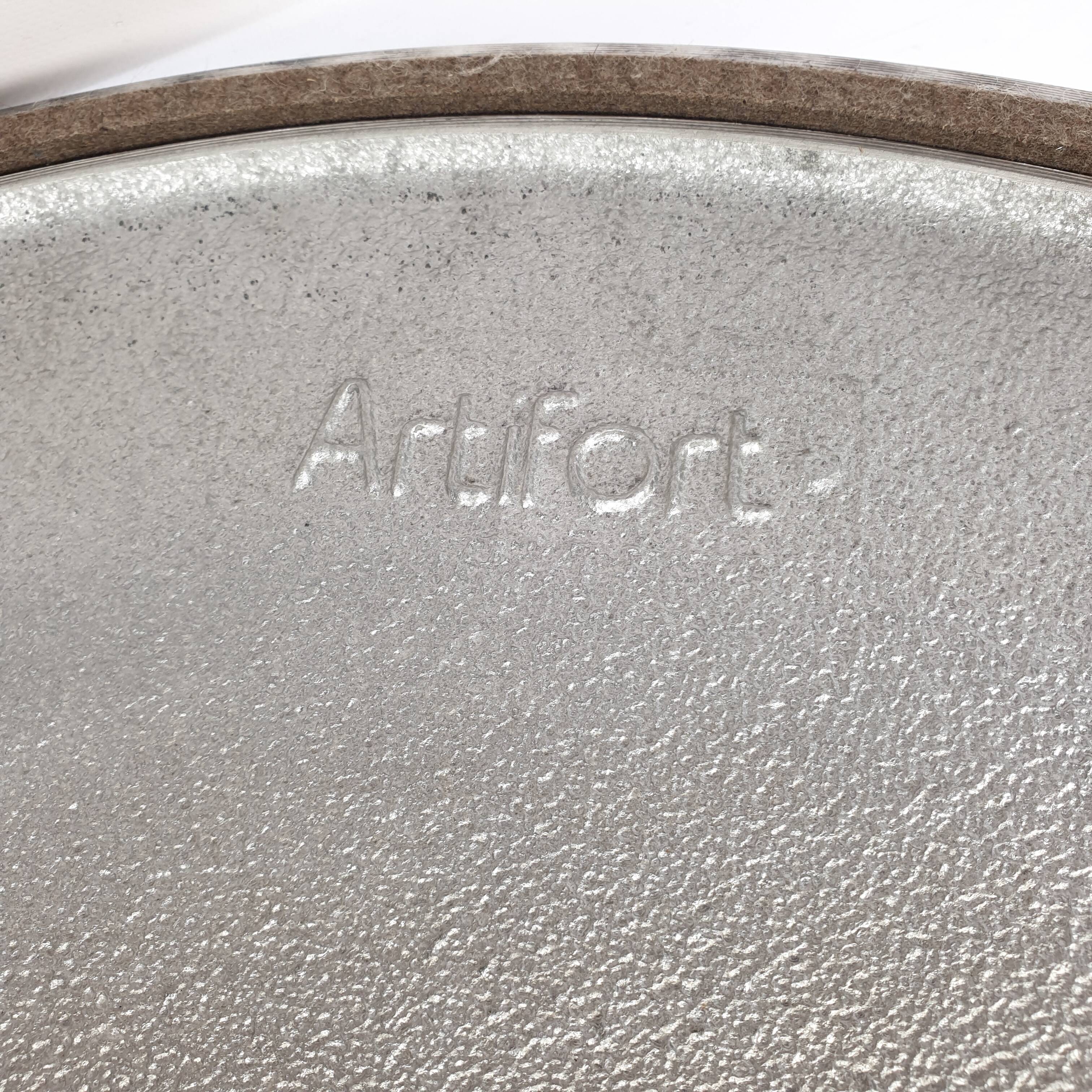 Oval Dining Table by Pierre Paulin for Artifort 1980s