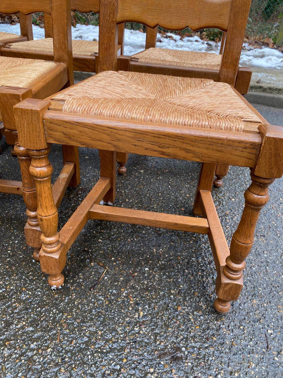 6 dining chairs made of solid medium oak with straw seats, 110cm
