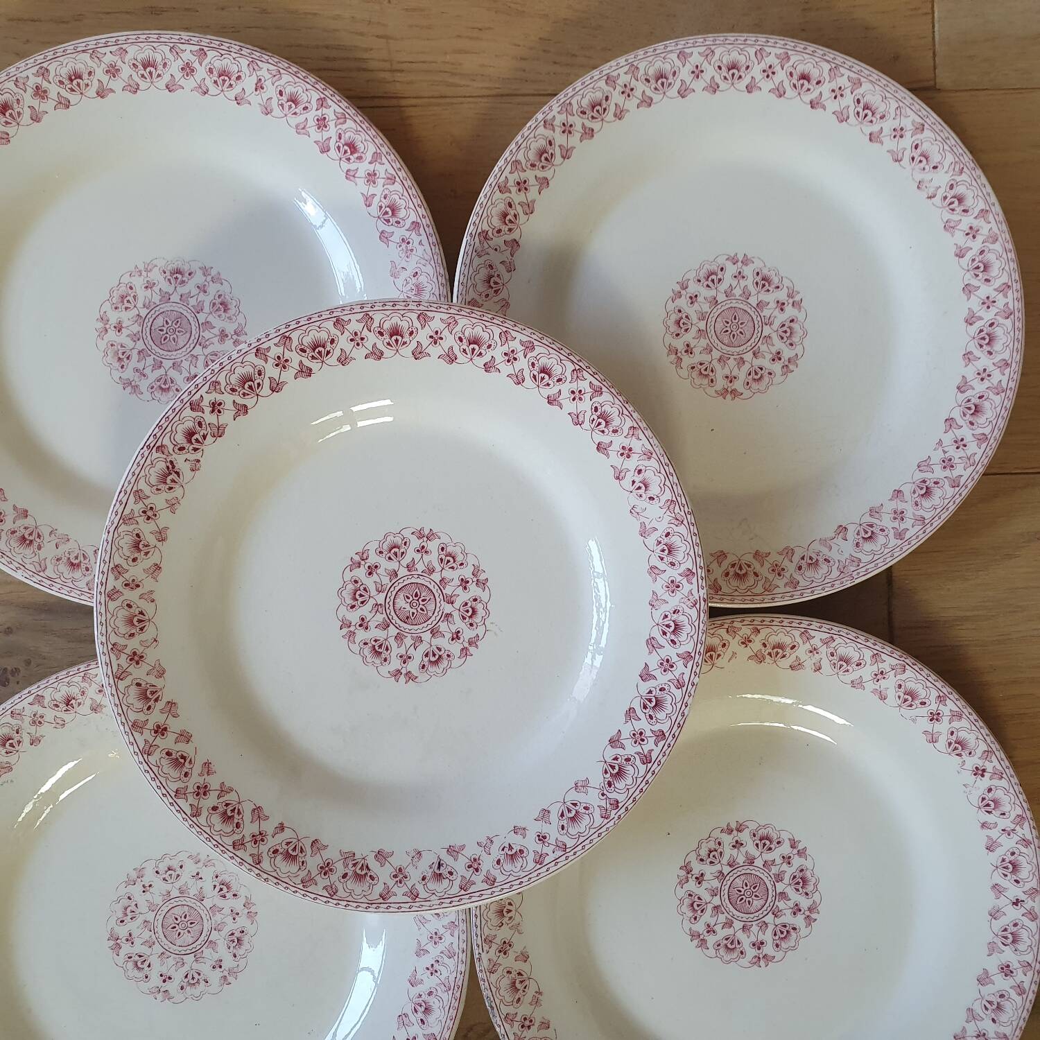 10 Terre de Fer dessert plates