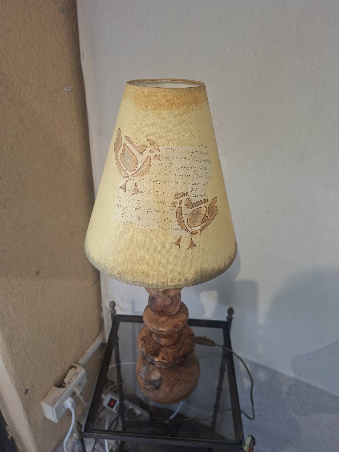 Lampe en olivier