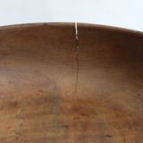 Round wooden dish
