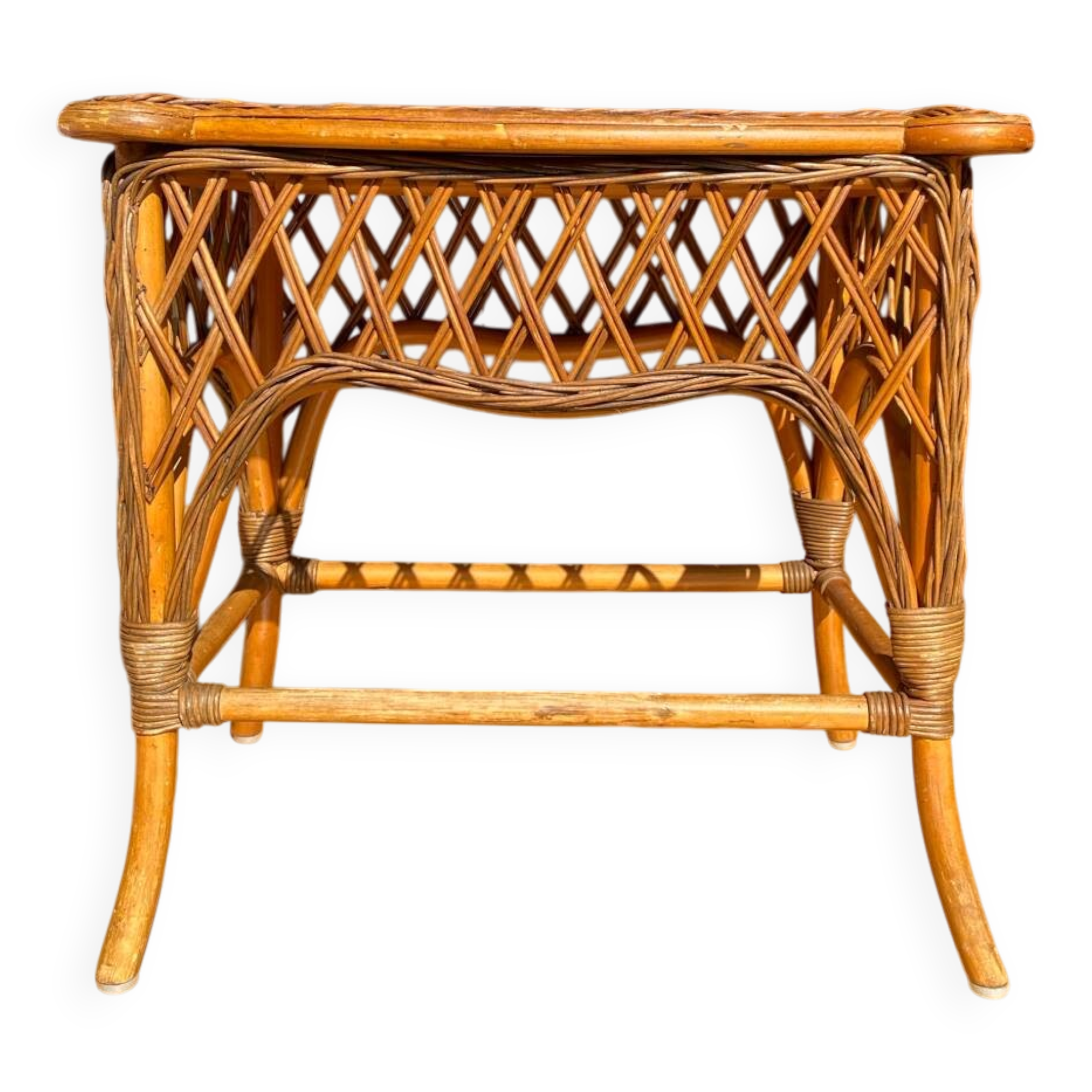 Small coffee table in rattan