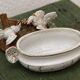 Bonbonnière en porcelaine, combat de coqs