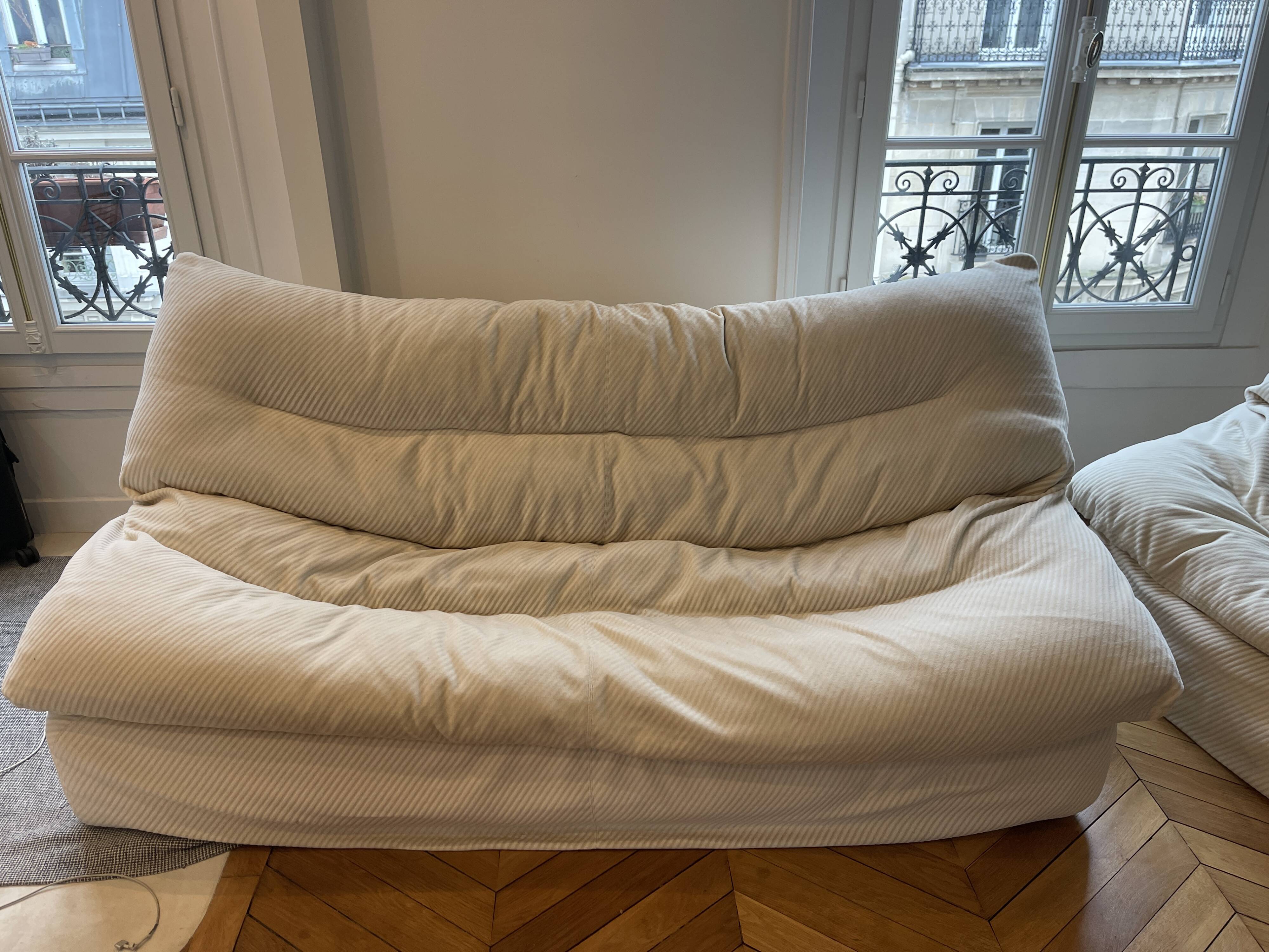 Sofa and armchair set STEINER Paris 1970s.