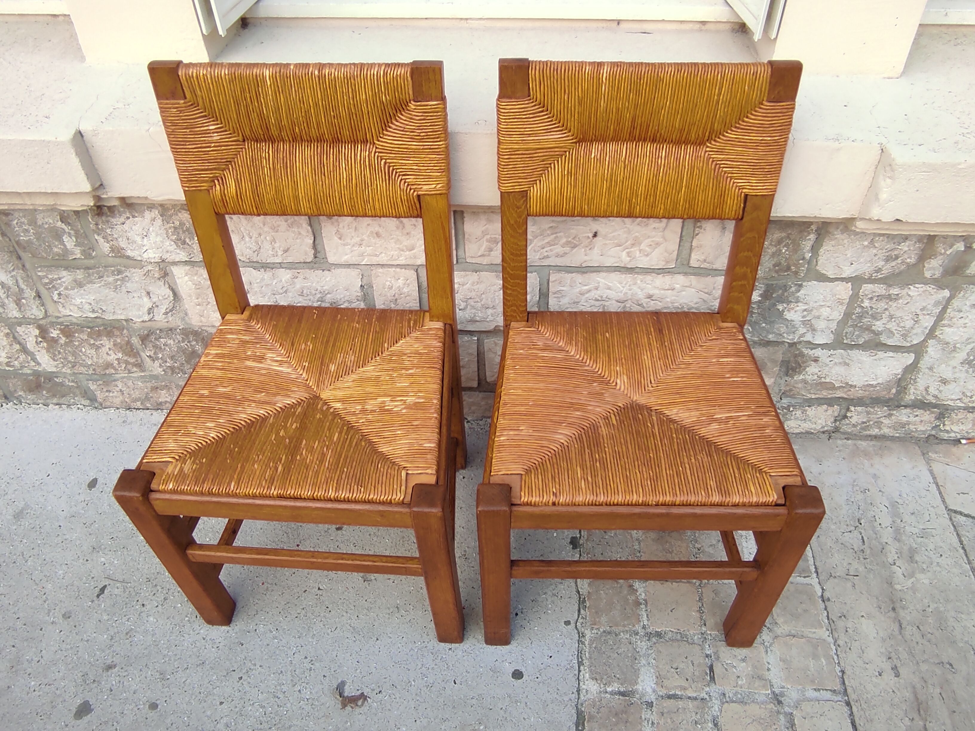 8 Mulched chairs 50s