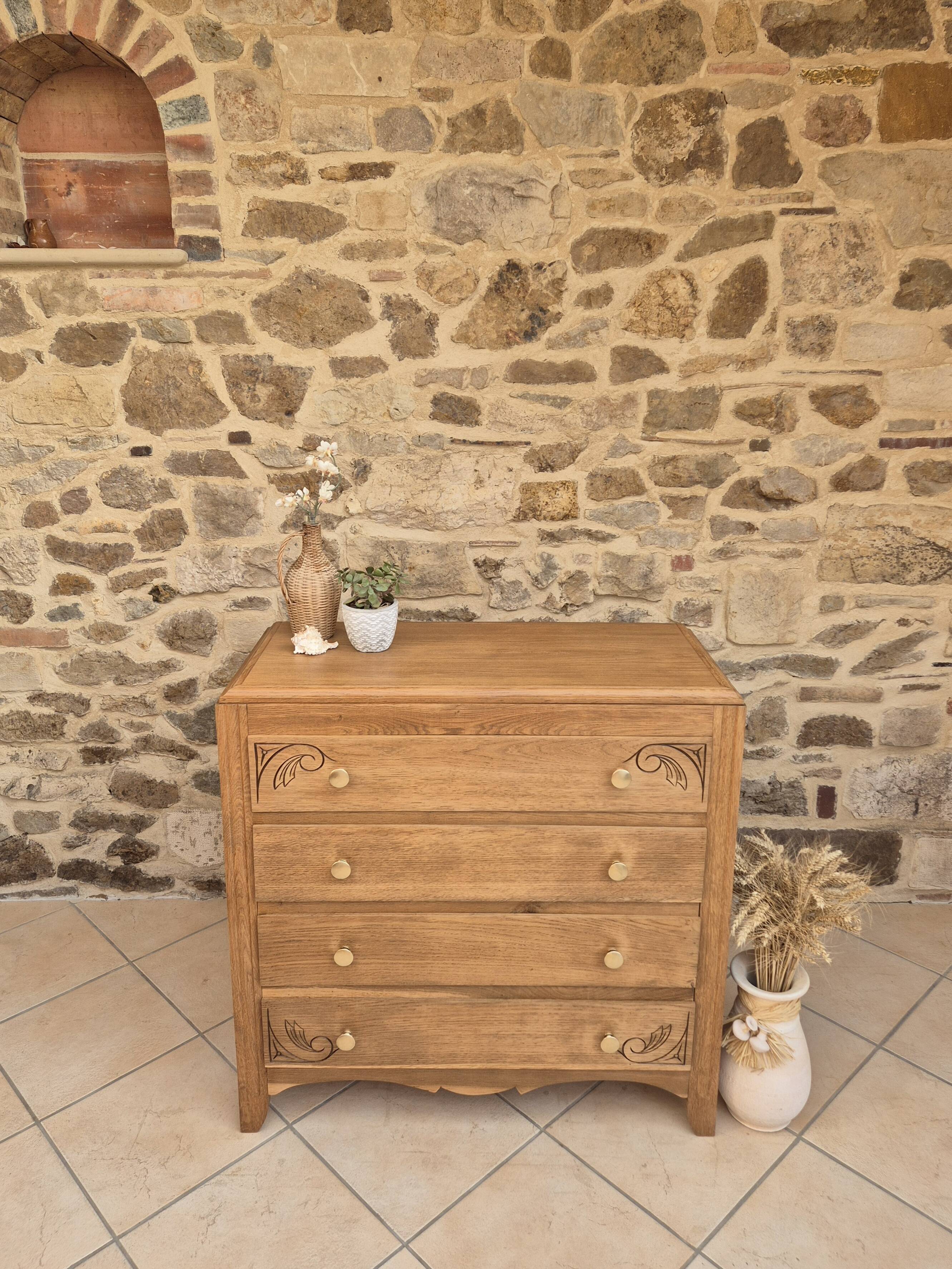 Art Deco chest of drawers