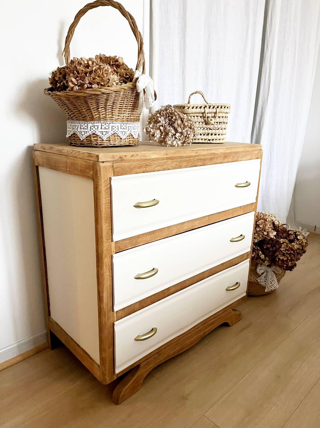 Commode en bois, années 60