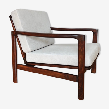 Light grey armchair by Zenon Bączyk for Swarzędzkie Furniture Factory, 1960s