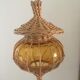 Suspension in wicker and amber glass