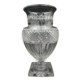 Vase Medicis en cristal Baccarat, réedition marque Musée cristalleries 1821-1840