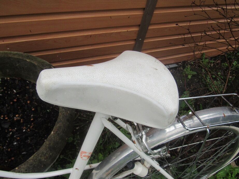Vintage white bike Motobécane