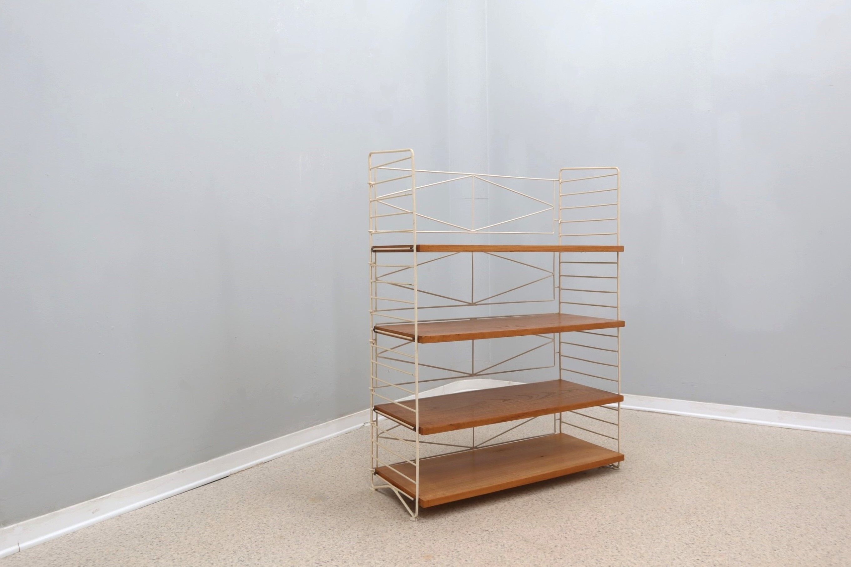 String system vintage shelves 1960s