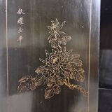 Cabinet vintage noir en laque chinoise avec fleurs et oiseaux / bohème