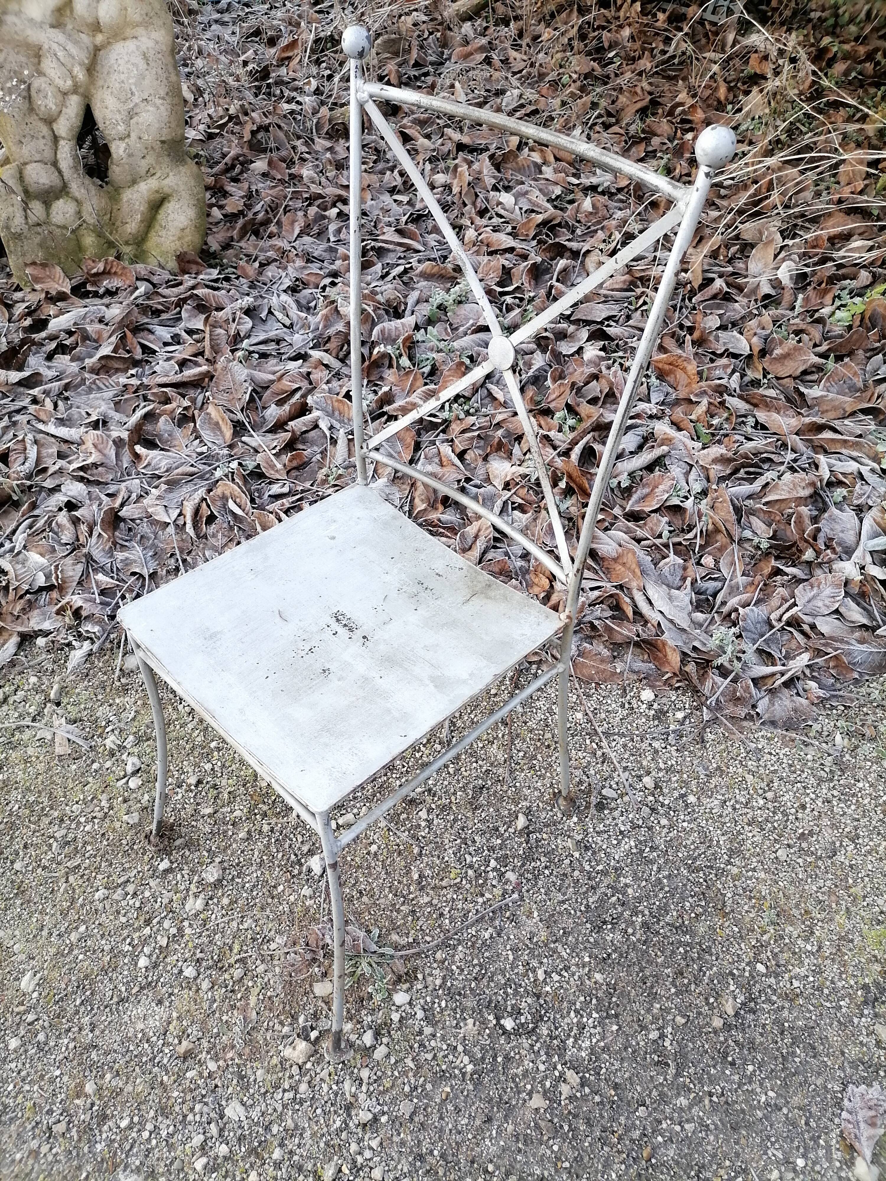 Chaise de jardin fer forgé