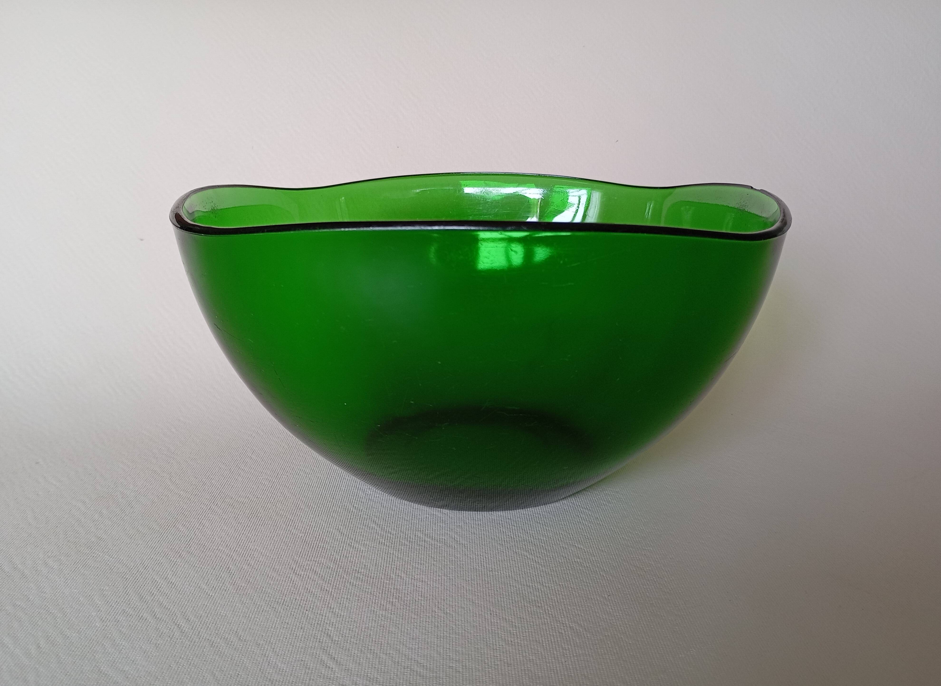 Vereco forest green salad bowl