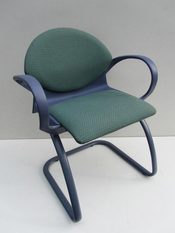 Armchair Retro strafor