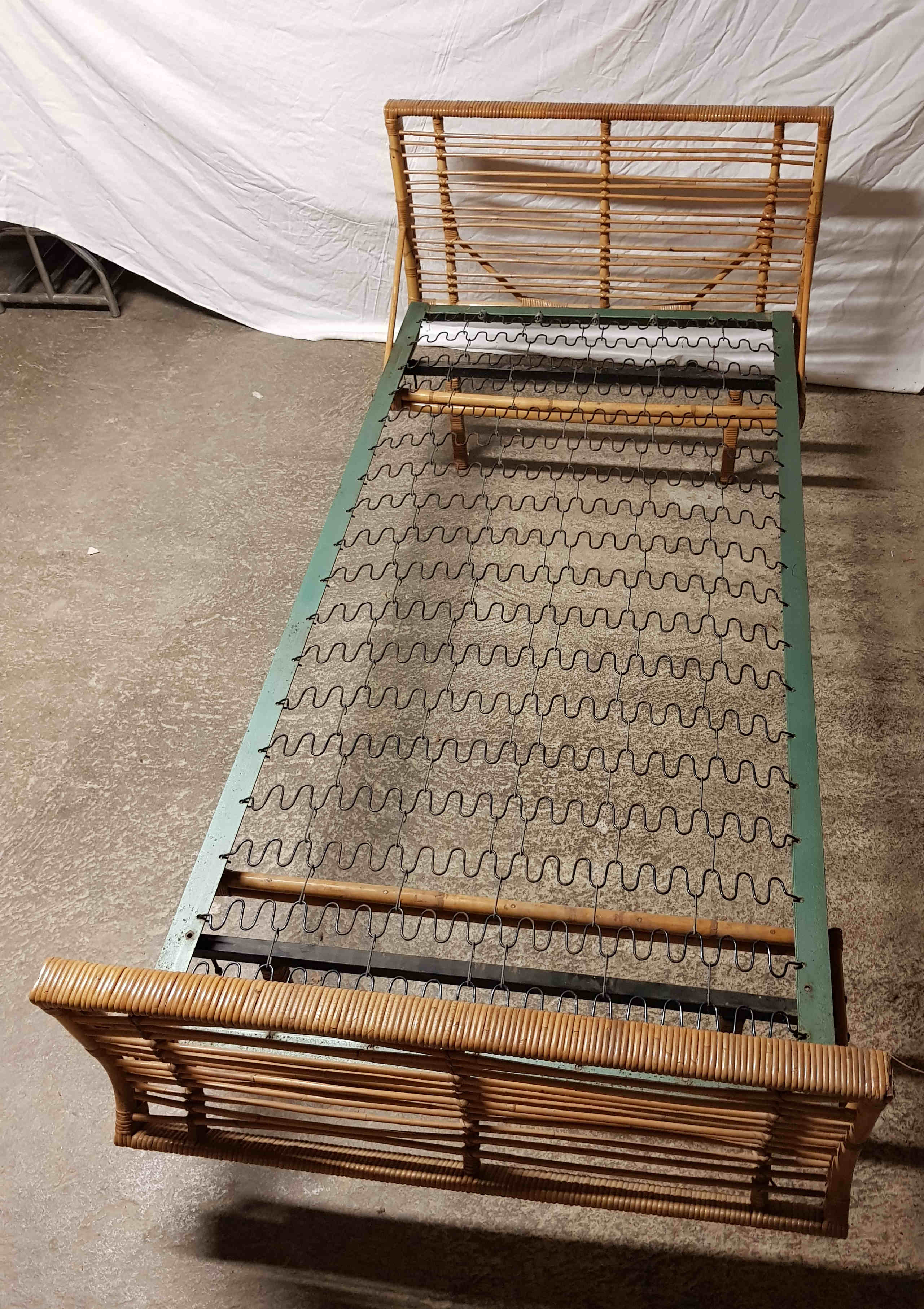 Rattan bed 50s