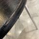 Table d’appoint chrome et skai noir vintage style Bauhaus vintage 1970