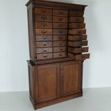 Cabinet de notaire ancien