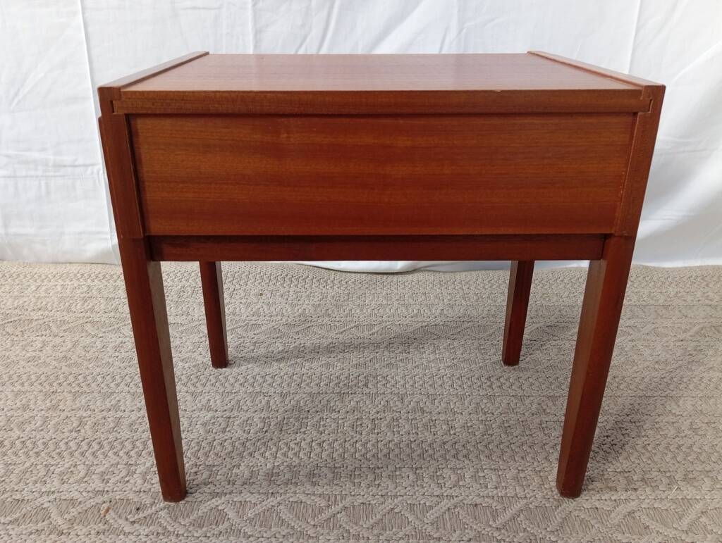 Chevet scandinave en teck années 60