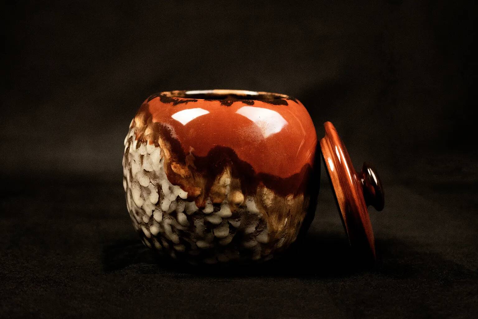 Red glazed stoneware candy dish by Louis Dage - circa 1920 - H 15 cm