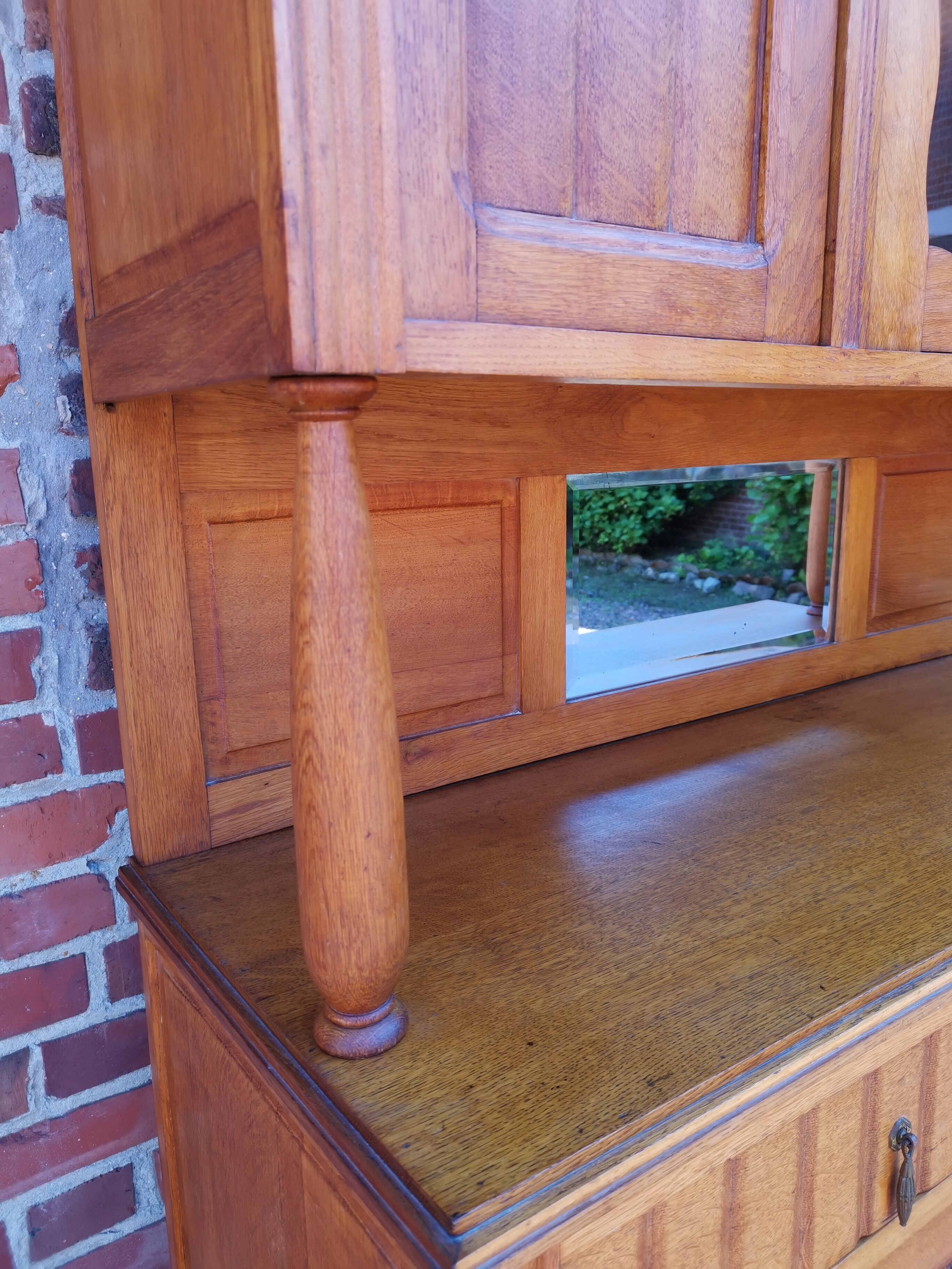 Buffet 2 body floral pattern 1929