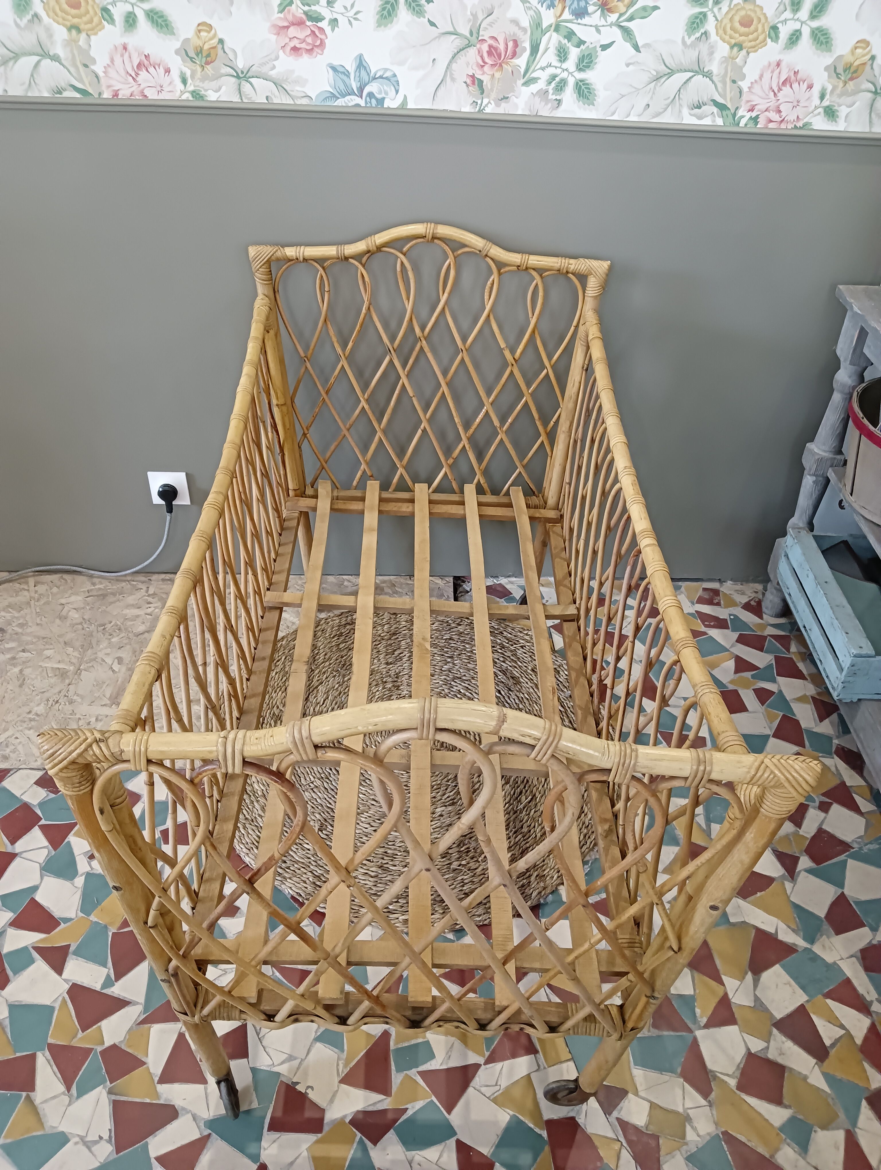 Rattan cot