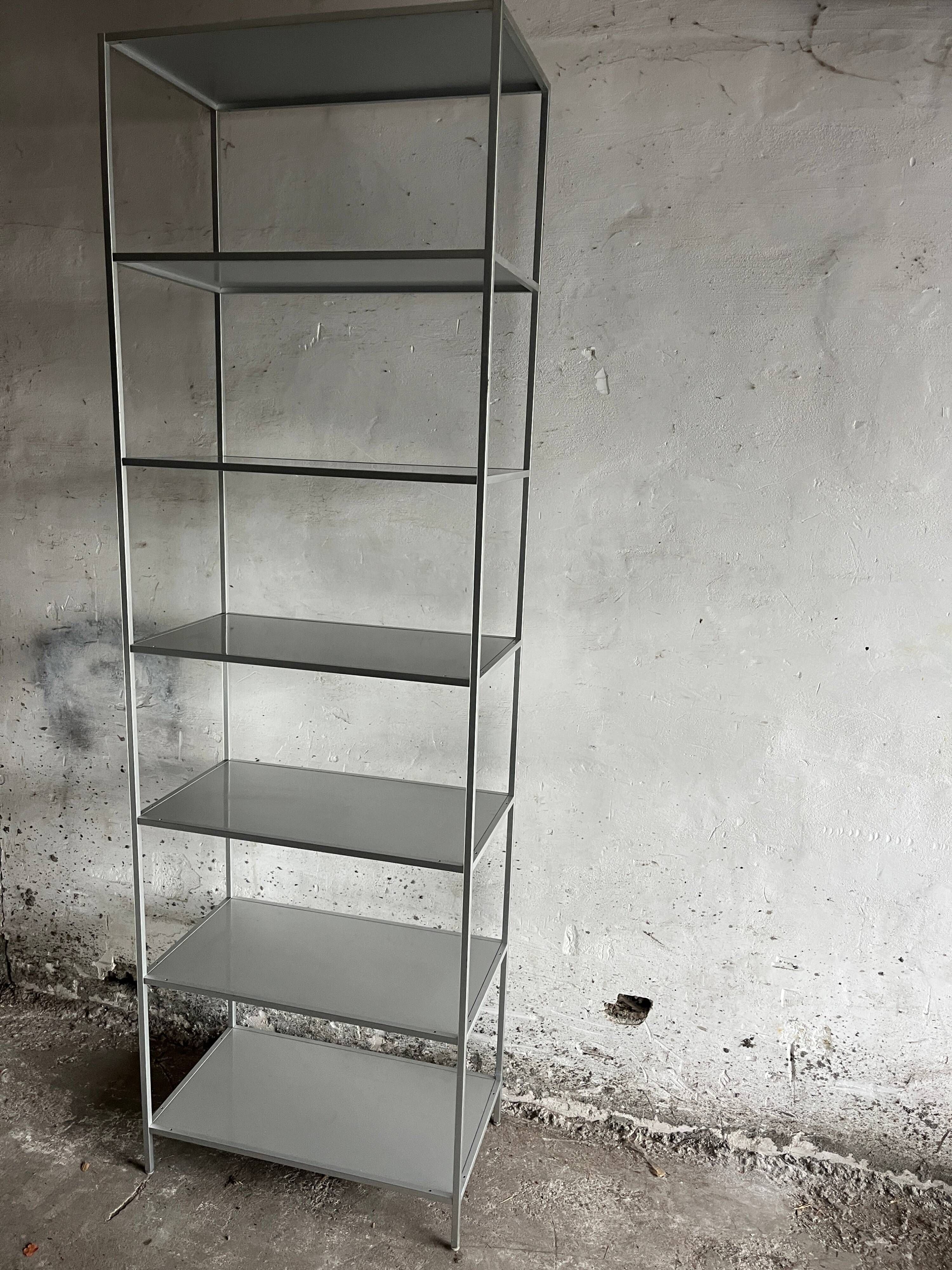 Minima shelf by MDF Italia