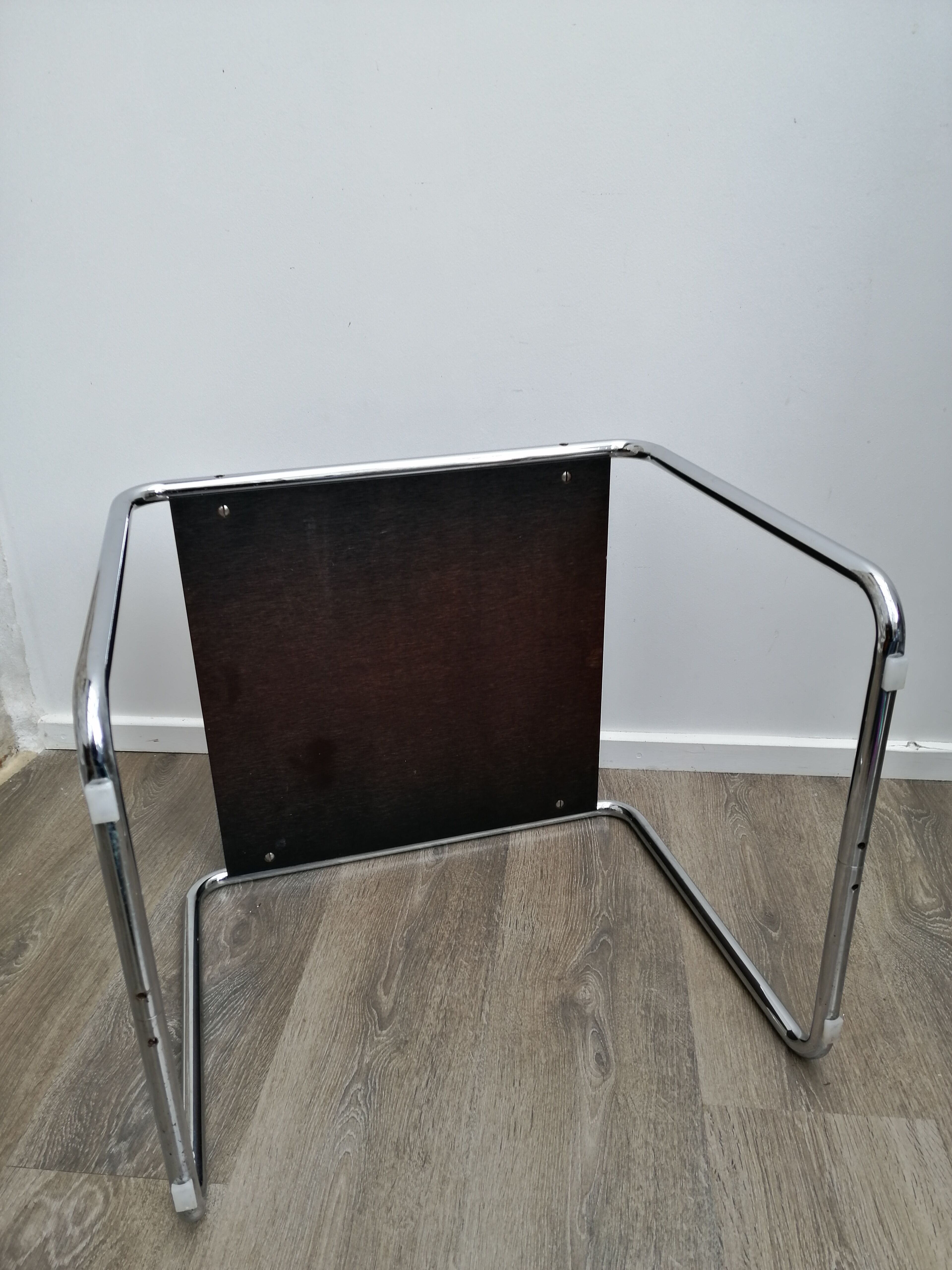 Coffee table model "Laccio" by Marcel Breuer reedited by Gavina around 1970