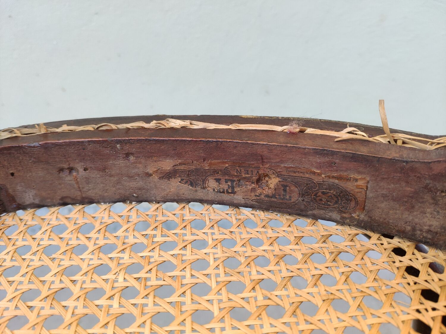 Pair of Thonet chairs nr 19/1 from 1888 ca