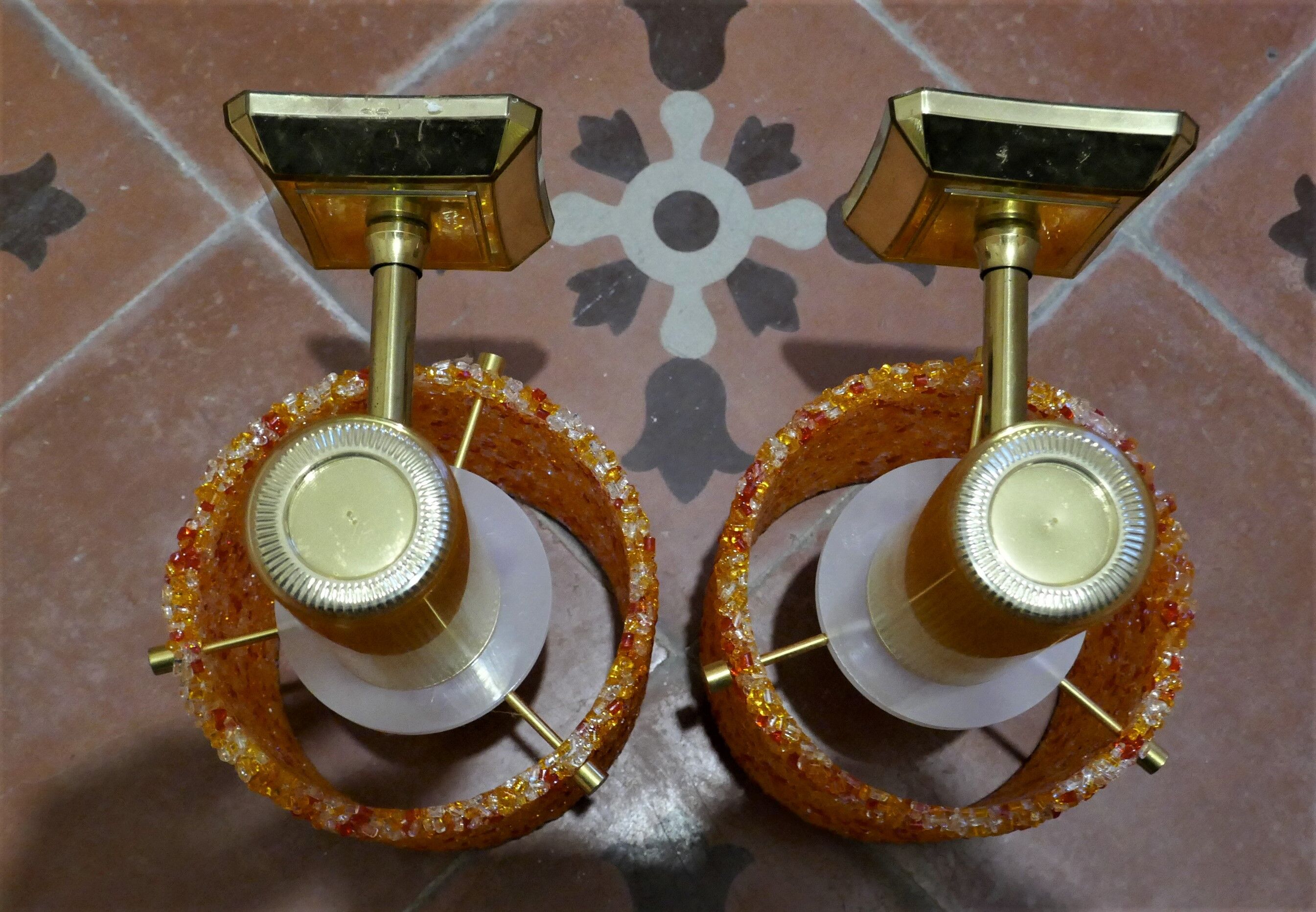 Vintage resin wall appliques