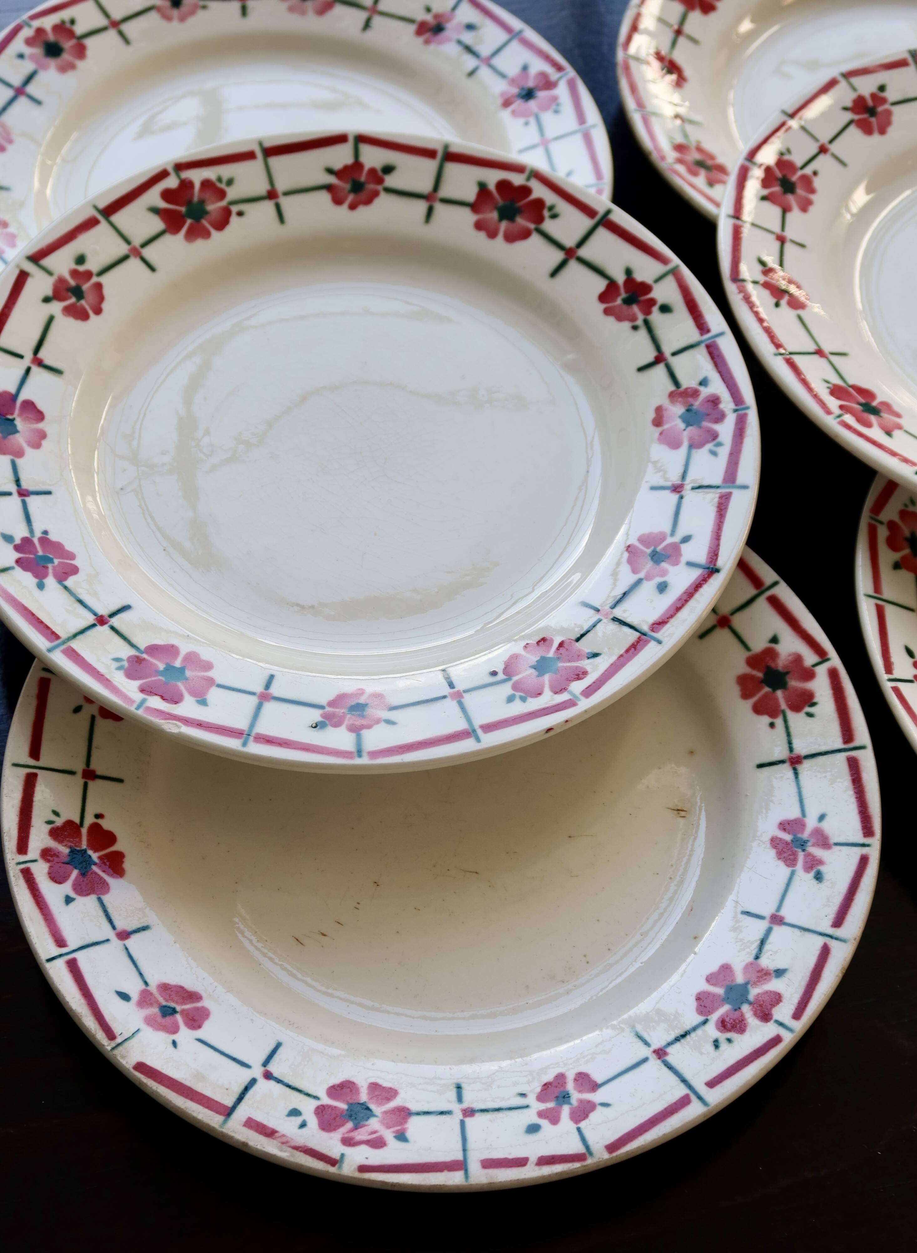 6 vintage ironstone dinner plates from Céranord Saint-Amand - Monique