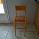 Chaise haute d'école vintage