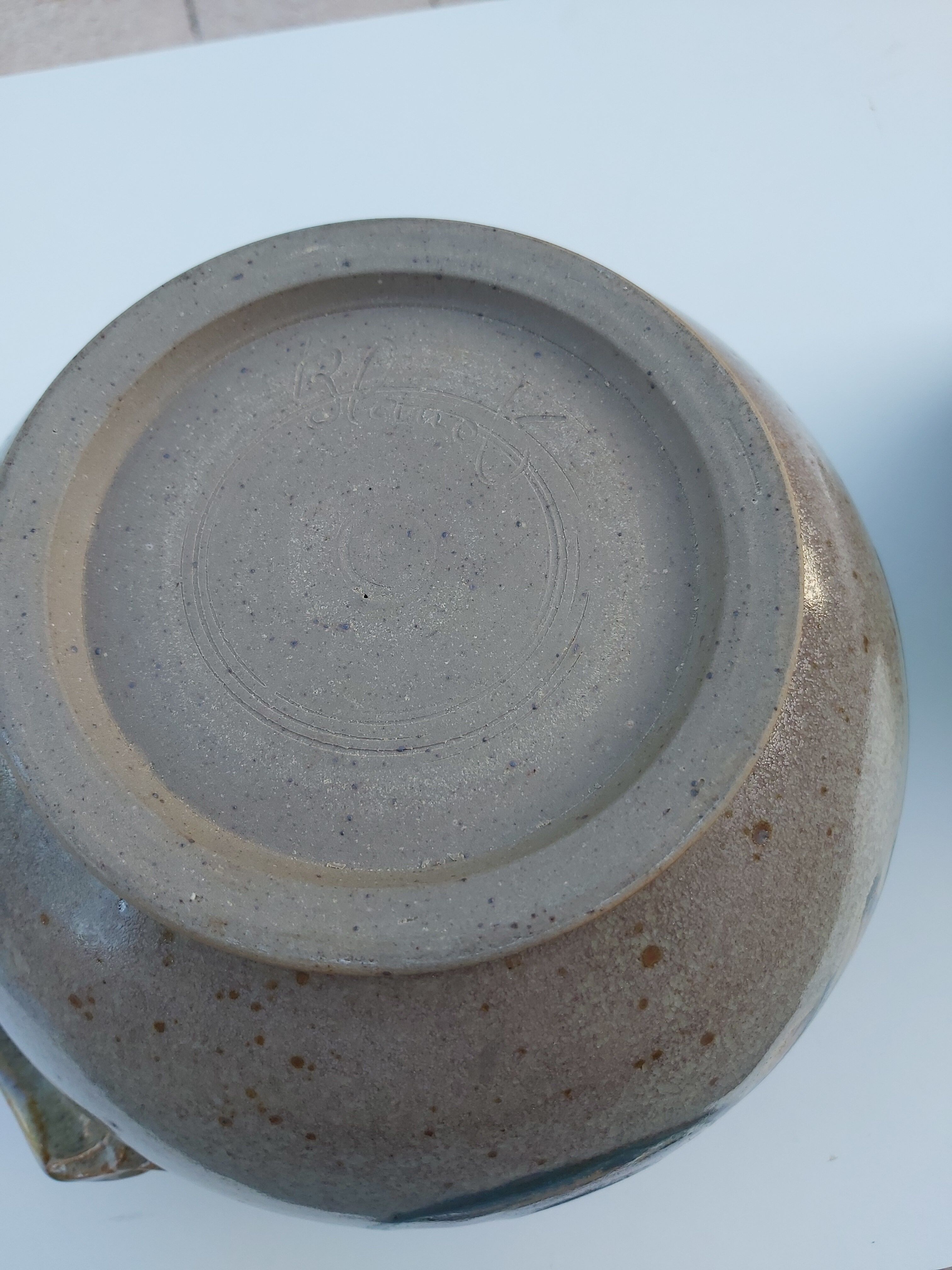 Soup pot in Blanot sandstone