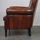 Correct and comfortable sheep leather armchair/armchair with a beautiful finish