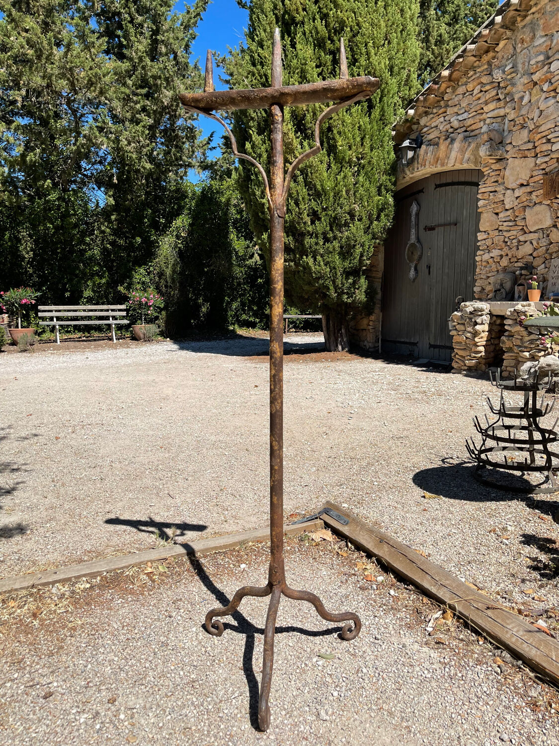 Ancient candle pique