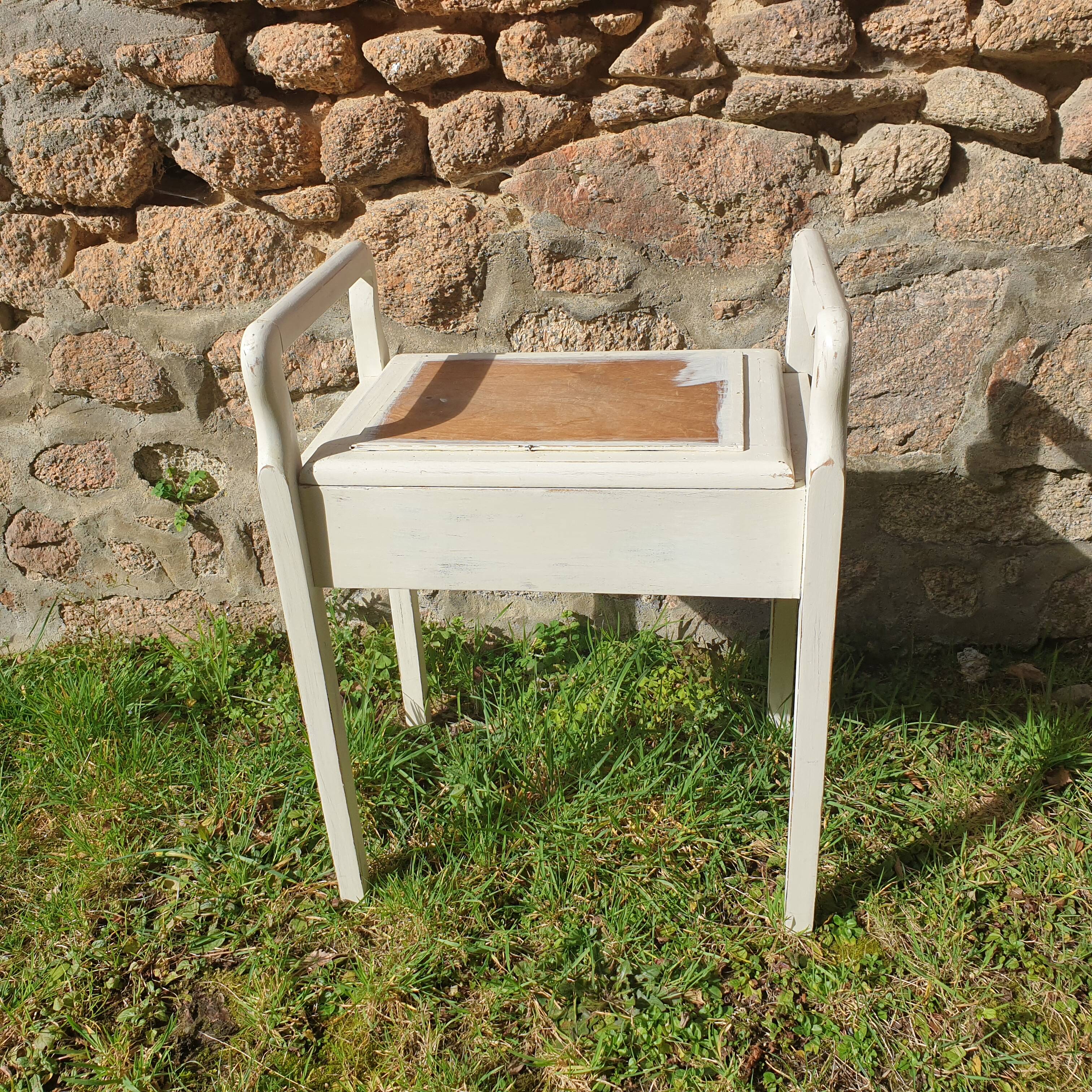 Vintage piano stool with storage