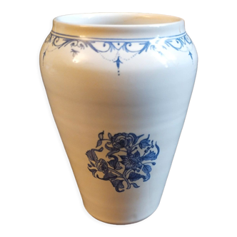Ceramic vase of Moustiers Sainte Marie
