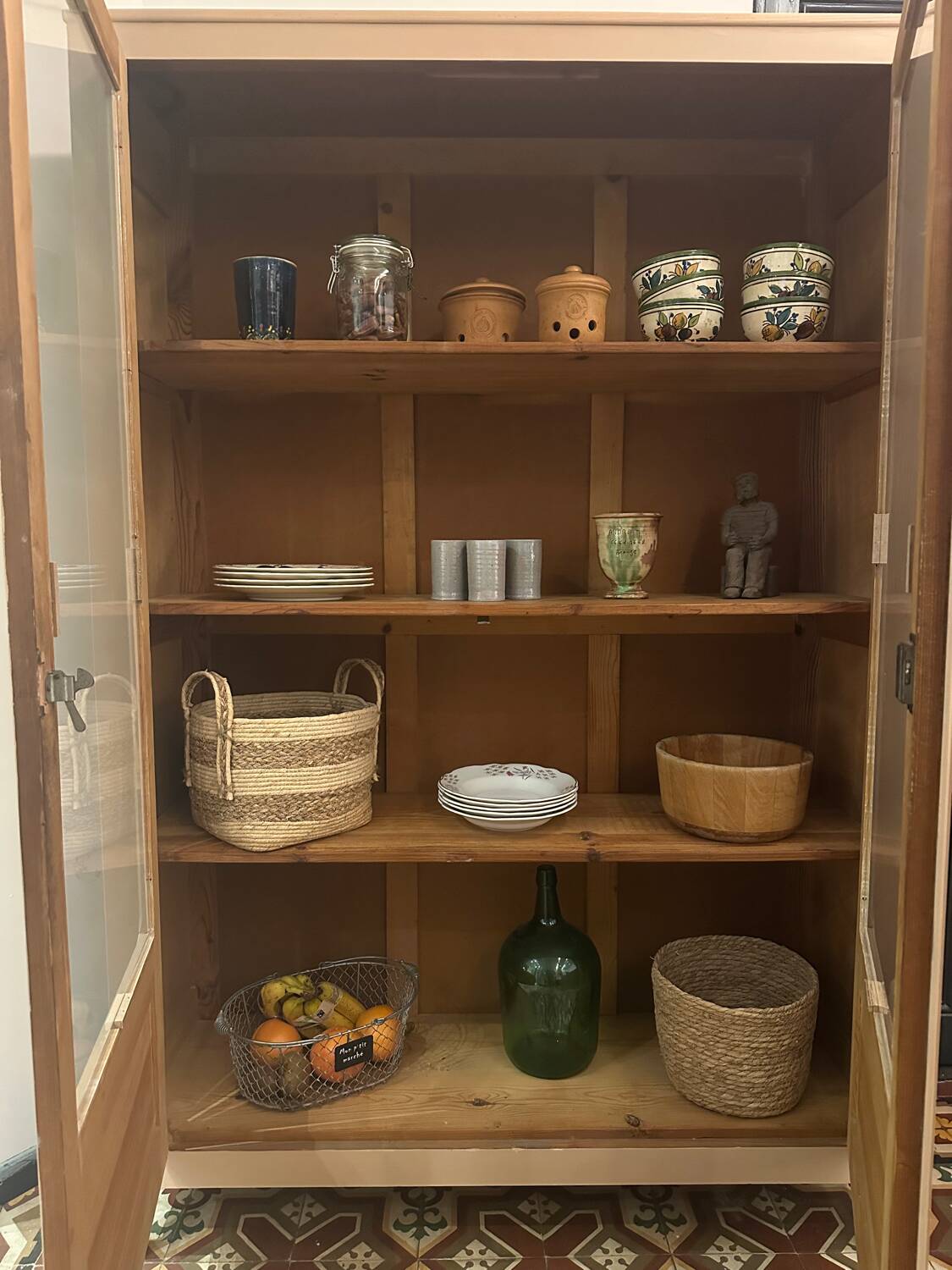 Display cabinet bookshelf