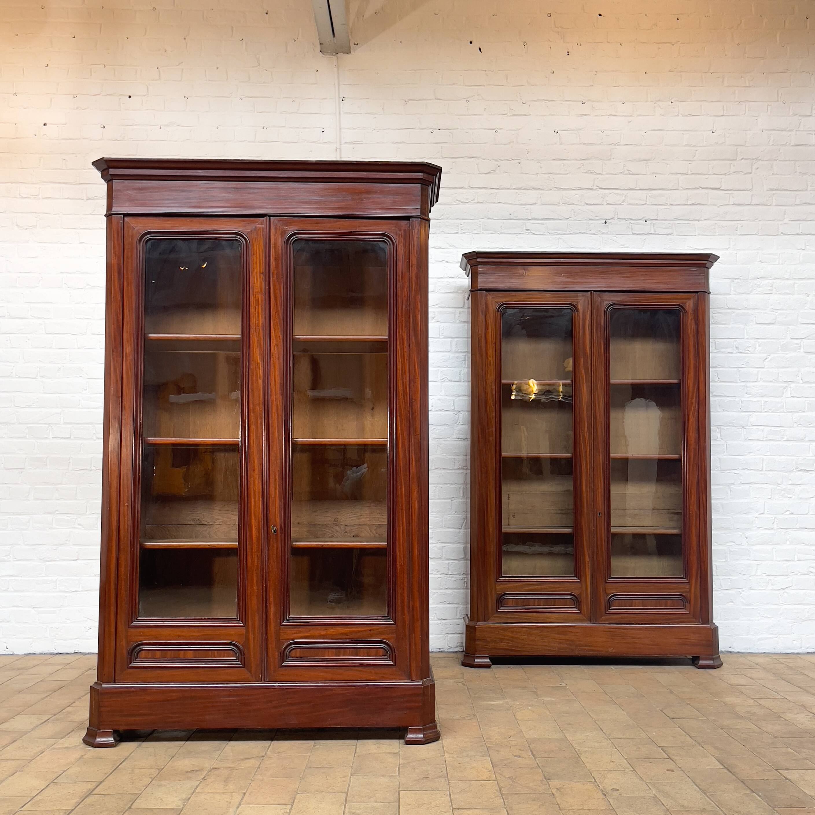 PAIR OF MAHOGANY LIBRARIES EARLY XXTH