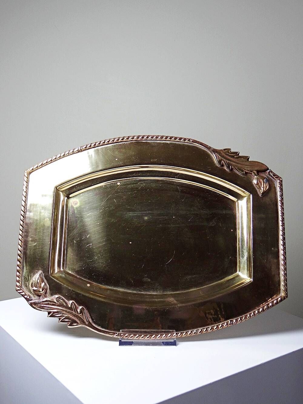 Small vintage brass tray with a floral design, Louis XVI style.
