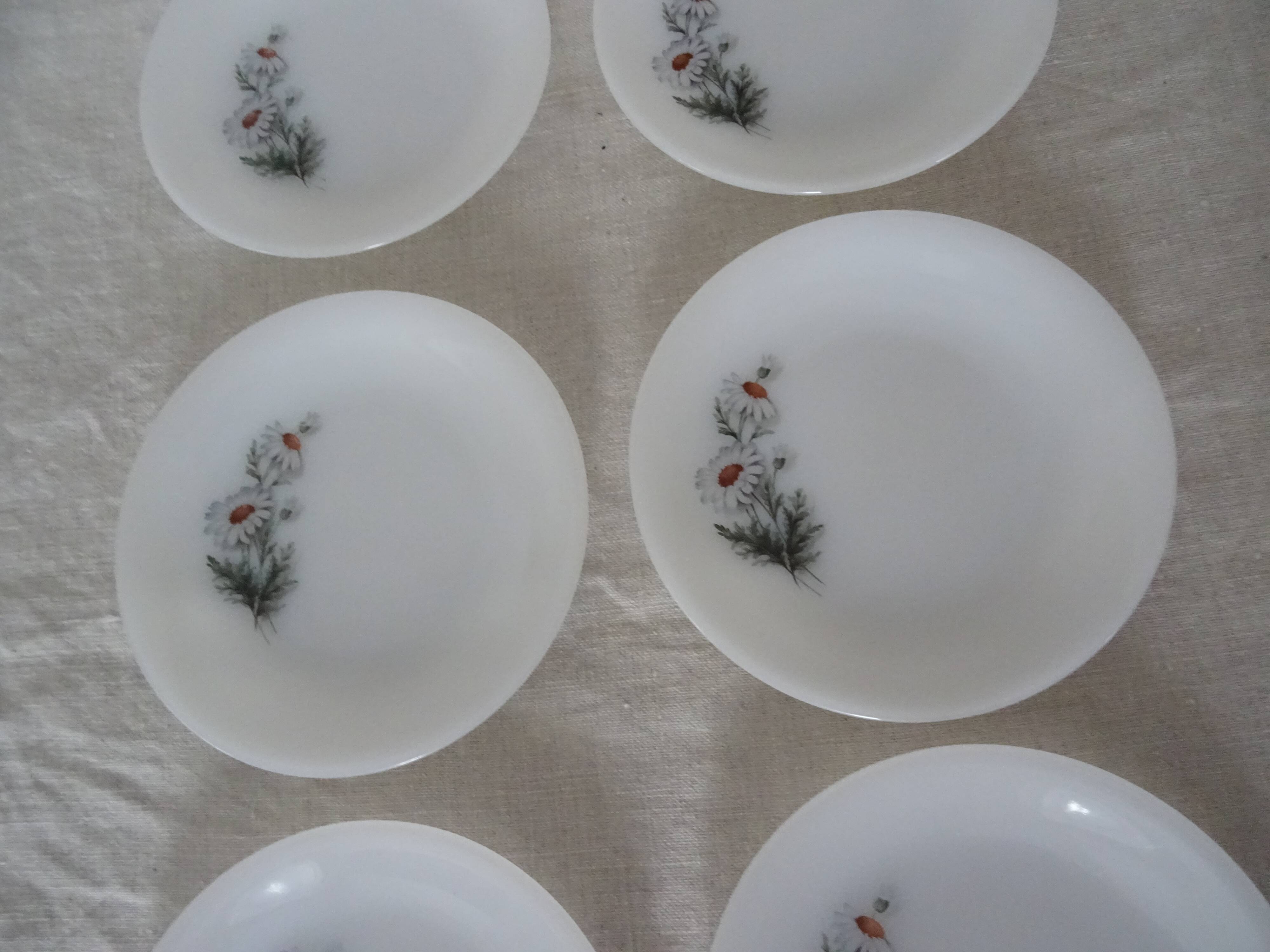 6 plates daisies flowers dessert arcopal 15992