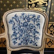 Suite of 4 Louis XV style convertible armchairs